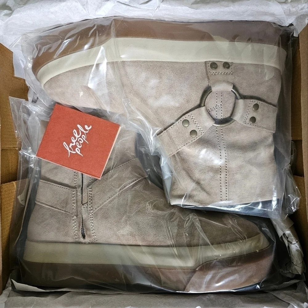 Free People women leather